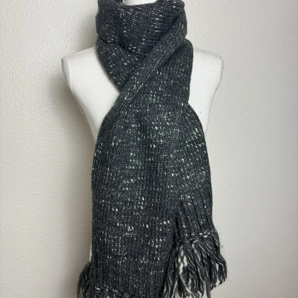 rag & bone  Winter Warm  Wool Knit Gray Long Scarf Fringe Unisex